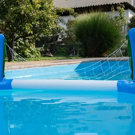 Bed & Breakfast Emese 3*