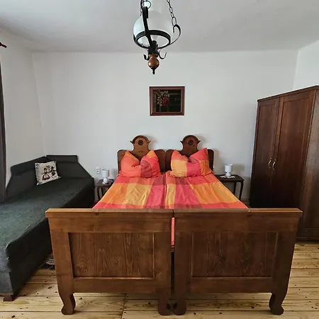 Emese Bed & Breakfast