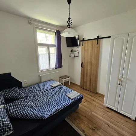 Emese Bed & Breakfast 3*
