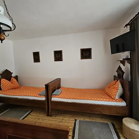 Nocľah s raňajkami Emese Buc