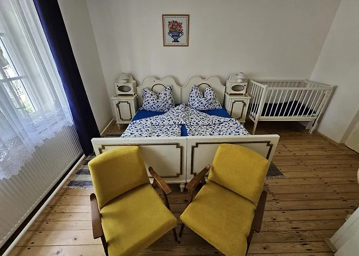 Emese 3* Búč